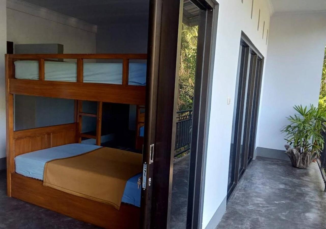 Kuta  Merendeng Hostel Kuta מראה חיצוני תמונה