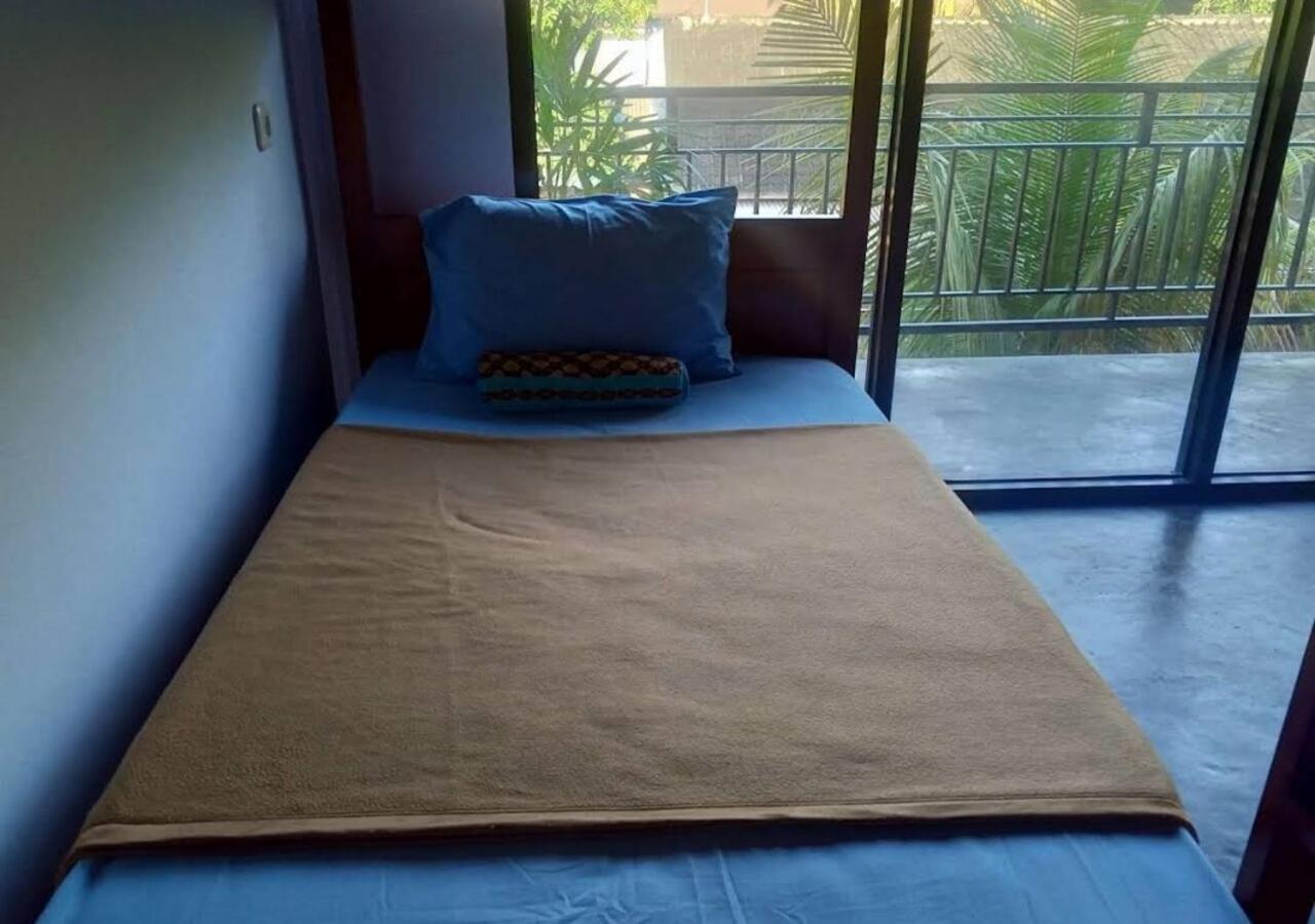 Kuta  Merendeng Hostel Kuta מראה חיצוני תמונה