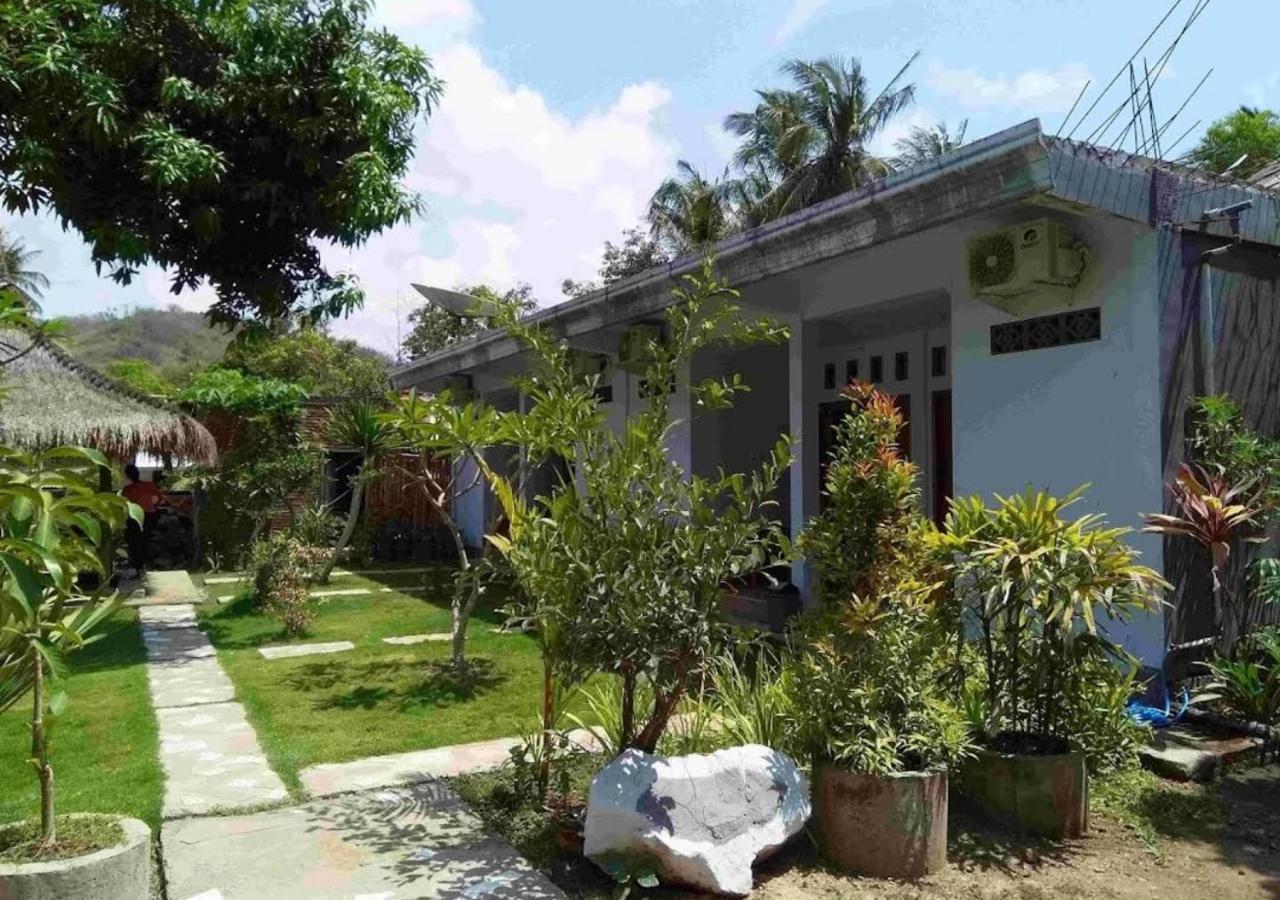Kuta  Merendeng Hostel Kuta מראה חיצוני תמונה