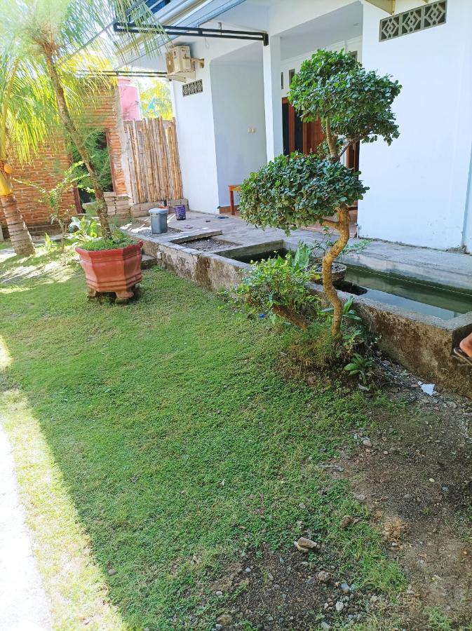Kuta  Merendeng Hostel Kuta מראה חיצוני תמונה