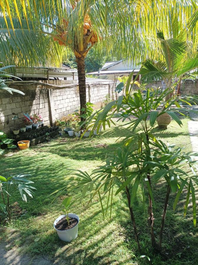 Kuta  Merendeng Hostel Kuta מראה חיצוני תמונה